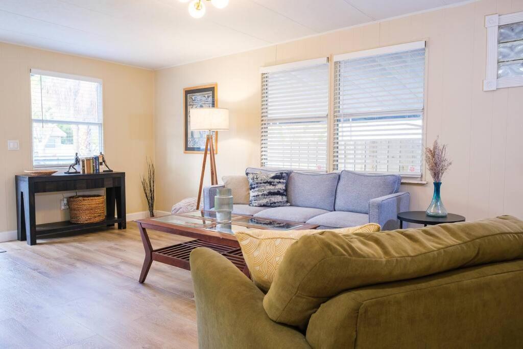House Near Tampa Zoo And Busch Gardens, Free High Speed Wifi Villa Buitenkant foto